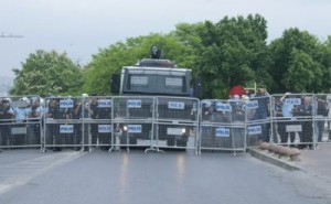 Mersin polisinden seçime abluka!