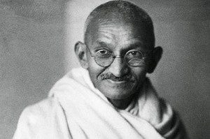 Gandhi Akyol’u duysa…