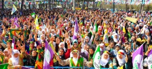 HDP Kürdistan’da özgürlüğün, fabrikada emeğin, kırda çiftçinin, kadın mücadelesinde kadının partisi olacak