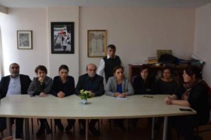 İzmir, Yasaklanan Tüm Metropoller Adına Newroz’da Gündoğdu’da Olacak