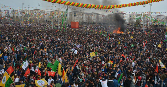 Saf politika olarak Newroz